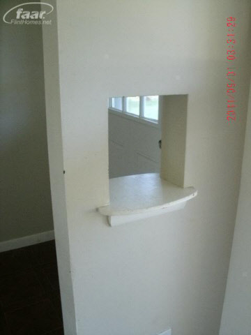 2084 Elms Road Swartz Creek, MI 48473 - Photo 9 of 10 20166318-8.JPG