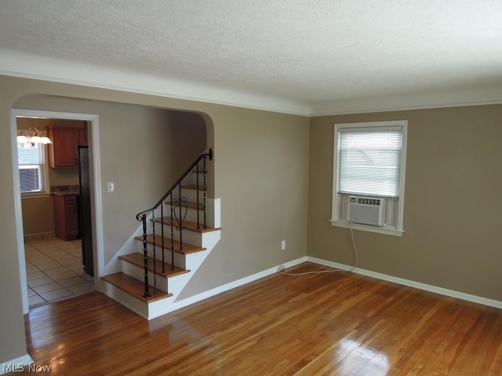 6514 Ridgewood Avenue Parma, OH 44129 - Photo 12 of 31
