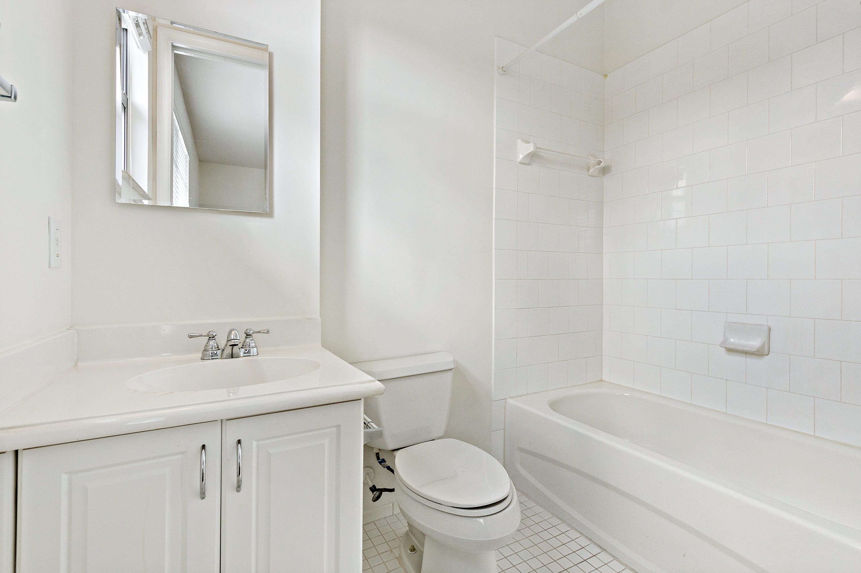 578 Northwest 35th Place Boca Raton, FL 33431 - Photo 16 of 30 021-578NW35thPl-BocaRaton-FL-full