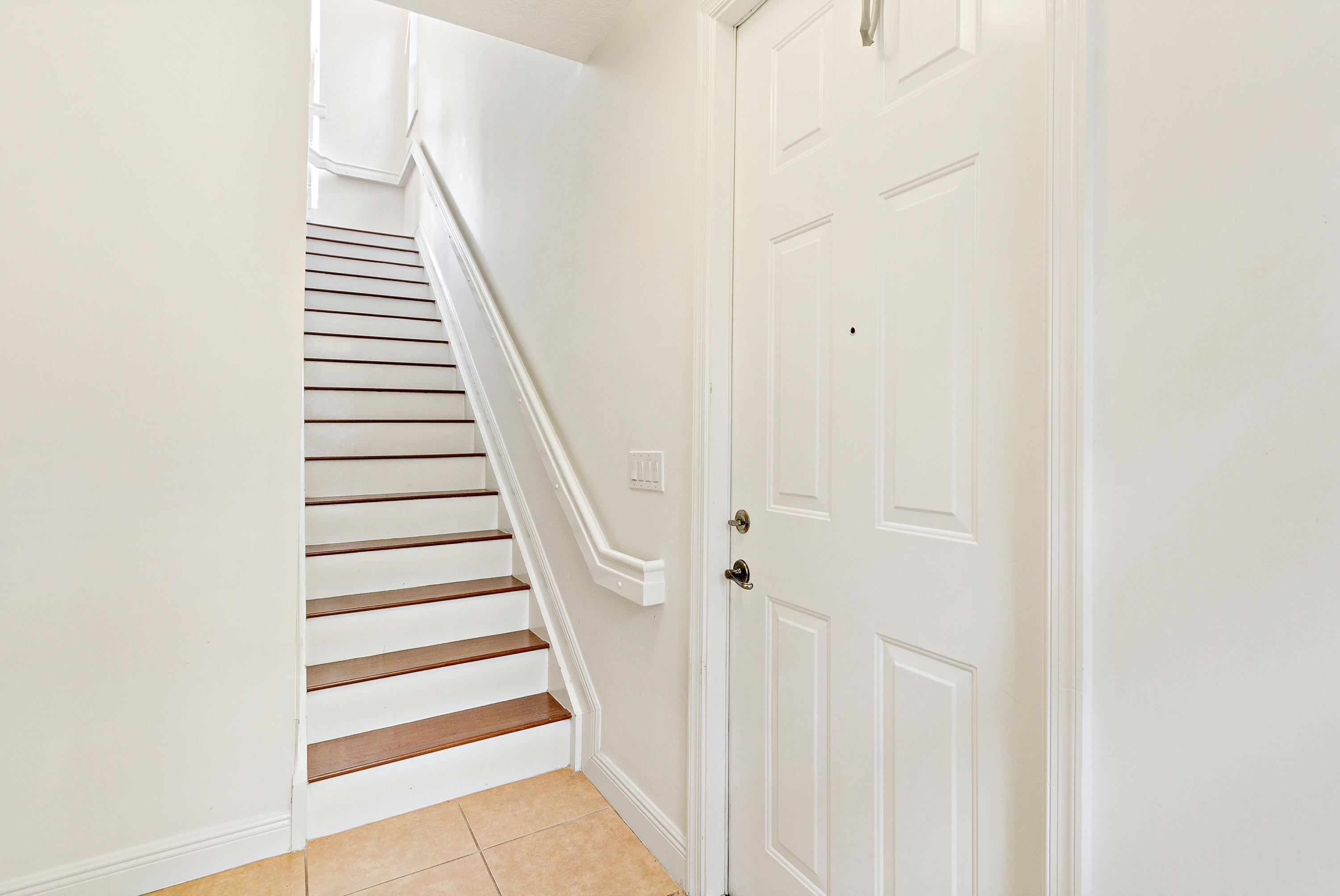 578 Northwest 35th Place Boca Raton, FL 33431 - Photo 2 of 30 006-578NW35thPl-BocaRaton-FL-full