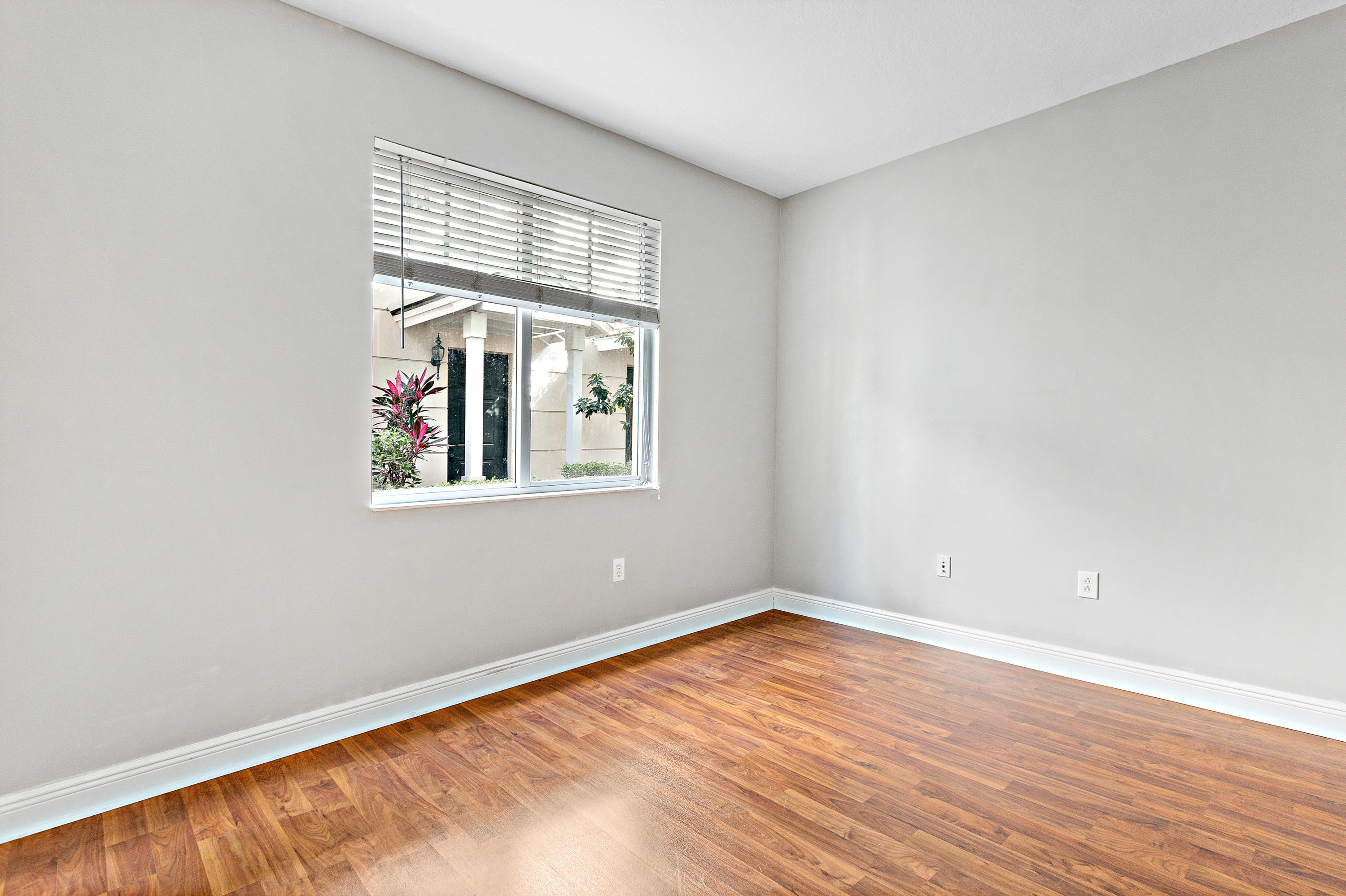578 Northwest 35th Place Boca Raton, FL 33431 - Photo 3 of 30 008-578NW35thPl-BocaRaton-FL-full