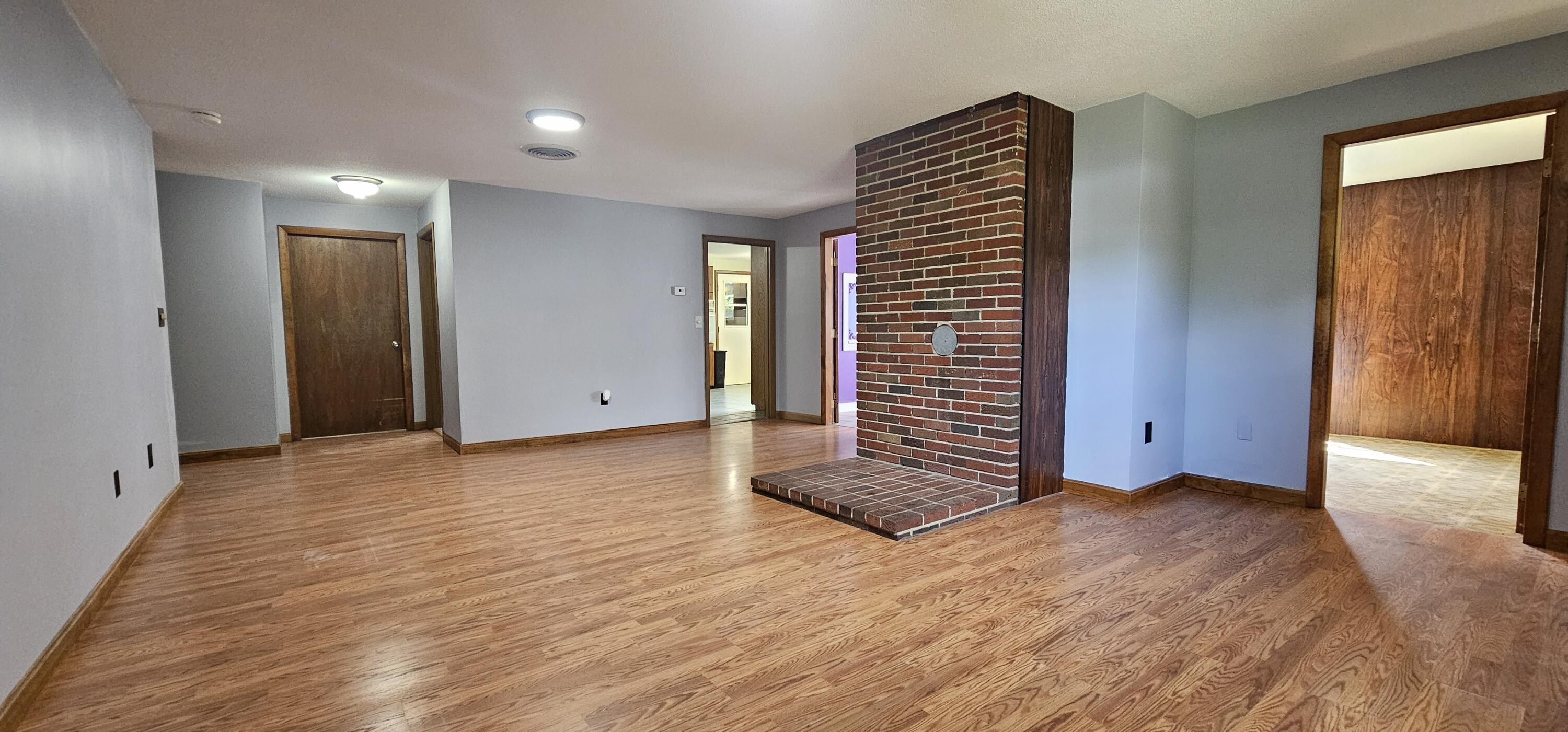 604 Leighton Road Augusta, ME 04330 - Photo 8 of 23 07. Living Room