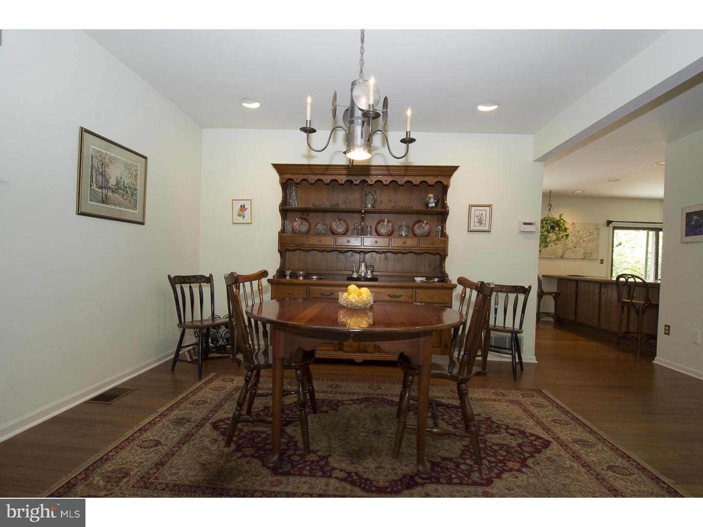 206 Springhouse Pond Wayne, PA 19087 - Photo 16 of 25 Gallery Image 16