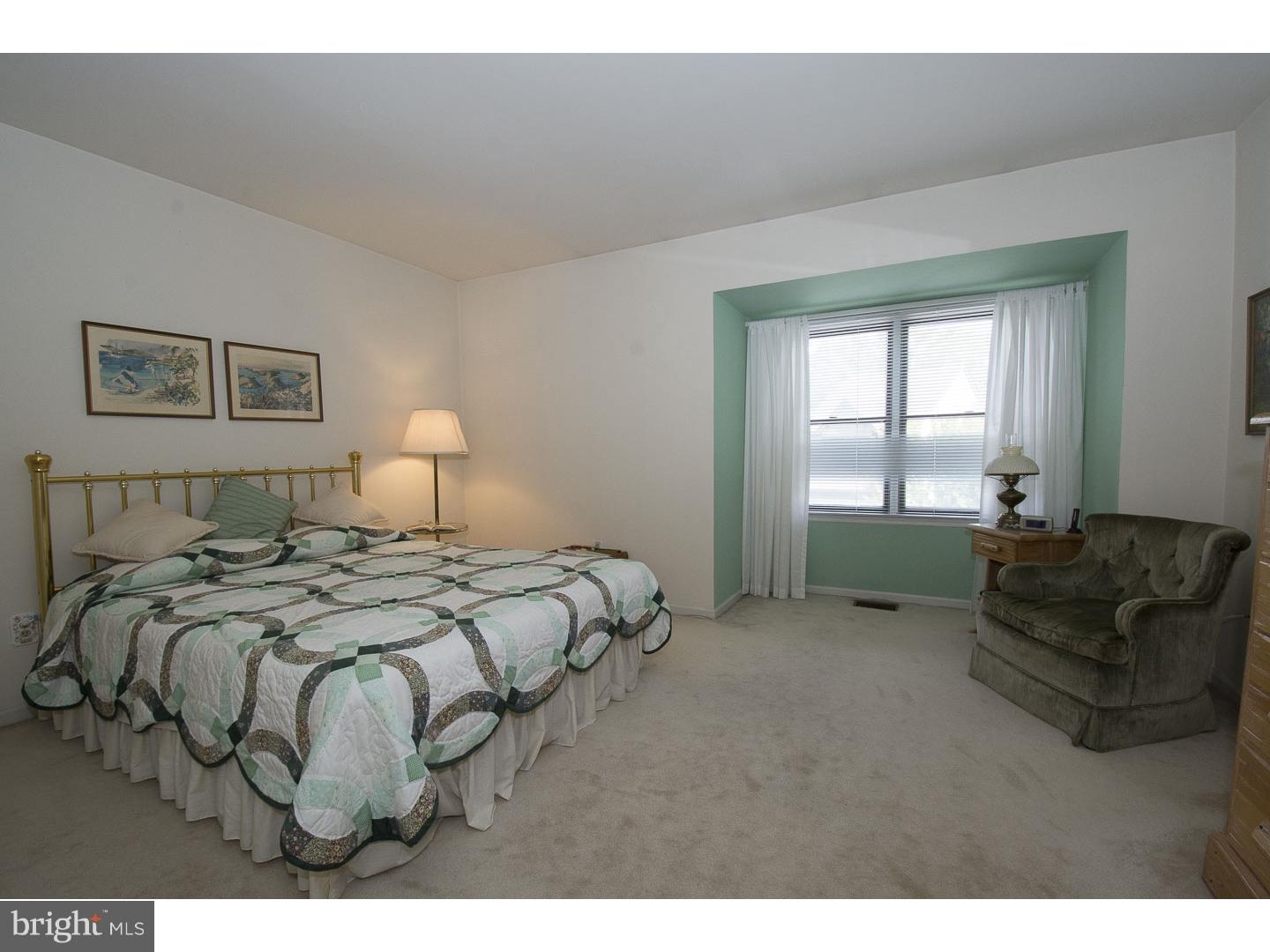 206 Springhouse Pond Wayne, PA 19087 - Photo 17 of 25 Gallery Image 17