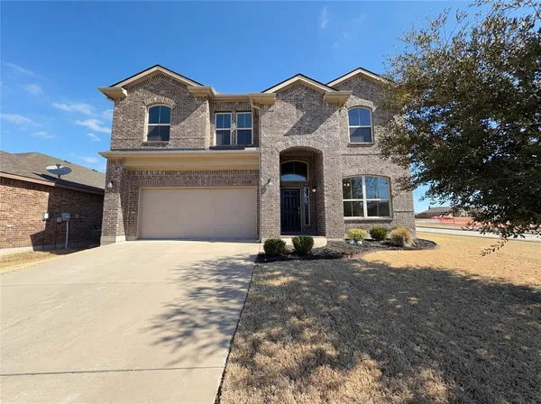 $432,000 | 13824 Langston Lake Drive, Fort Worth, TX 76262