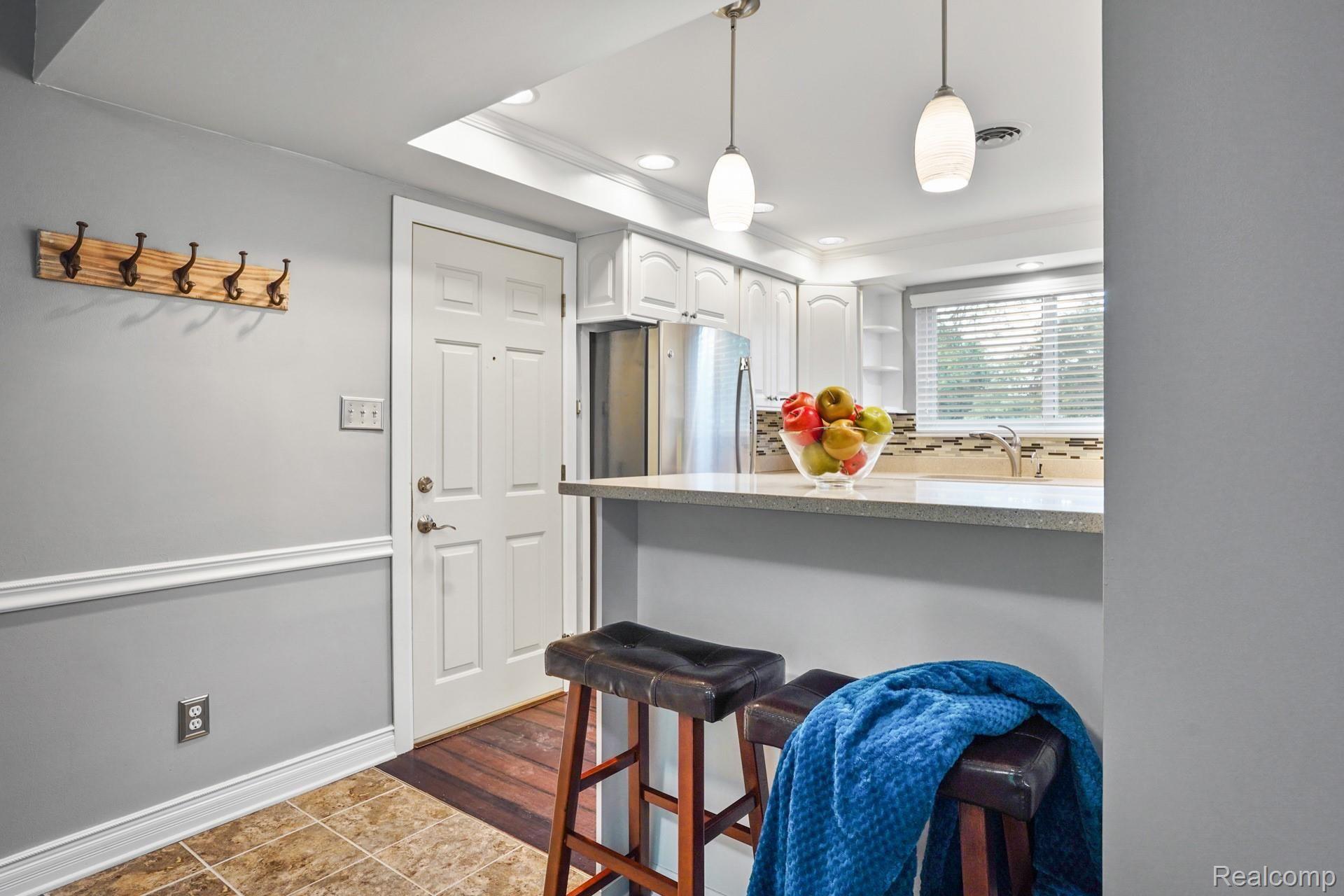 1162 Peveril Road Bloomfield Hills, MI 48304 - Photo 15 of 34 1162-Peveril-Rd-15.jpg