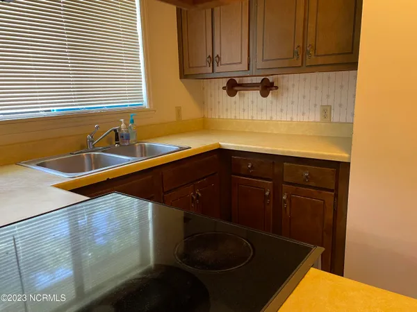 $1,050 | 250 North Cherry Street, Pinebluff, NC 28373