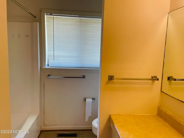 $1,050 | 250 North Cherry Street, Pinebluff, NC 28373