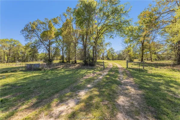 $1,350,000 | 9798 Farm To Market Road 2446, Franklin, TX 77856