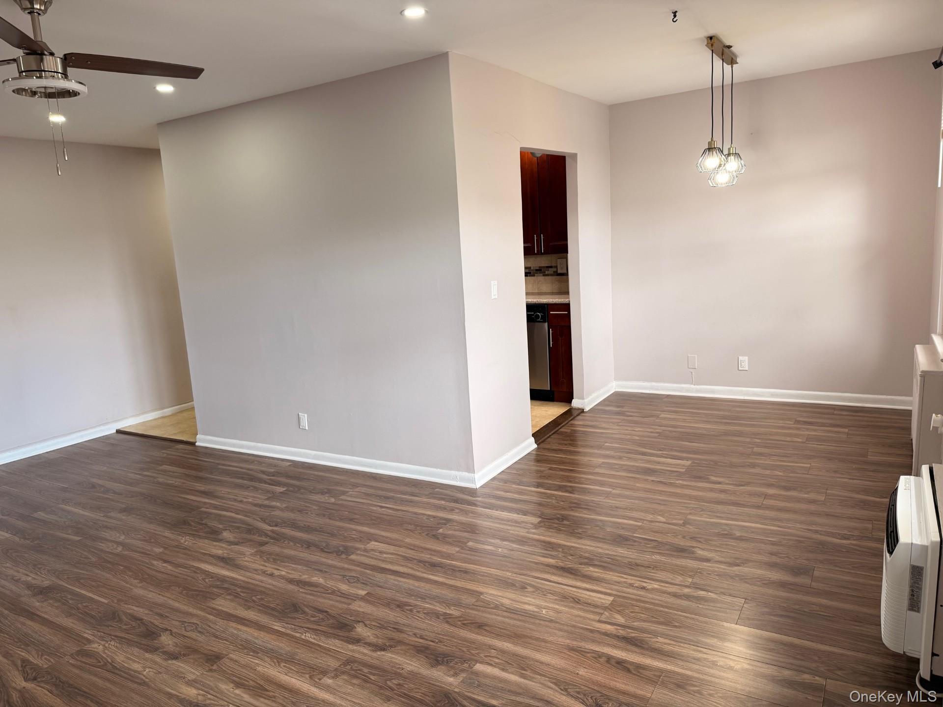 25 Trinity Place, Unit 3M New Rochelle, NY 10805 - Photo 2 of 11