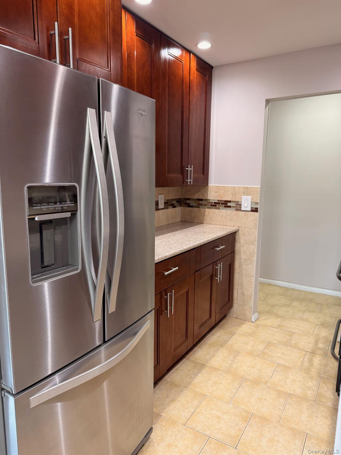 25 Trinity Place, Unit 3M New Rochelle, NY 10805 - Photo 4 of 11