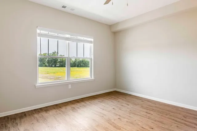 $1,010 | 10001 Oak Brg Circle, Other, KY 40219