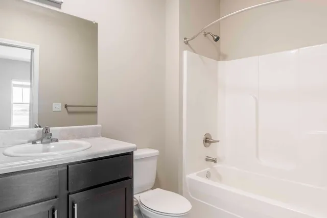 $1,010 | 10001 Oak Brg Circle, Other, KY 40219