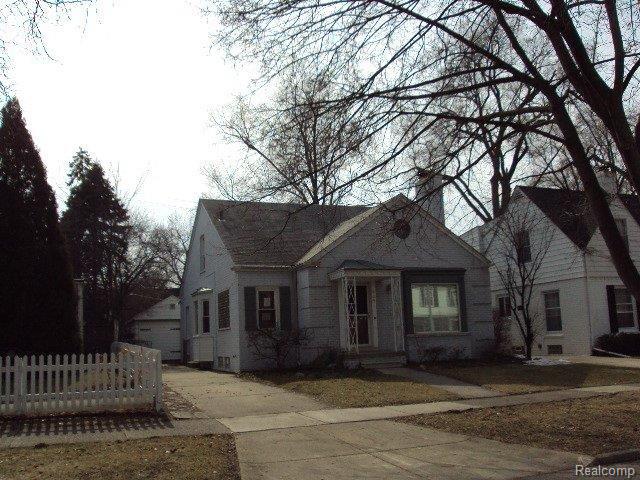 405 Lothrop Road Grosse Pointe, MI 48236 - Photo 1 of 13 FRONT