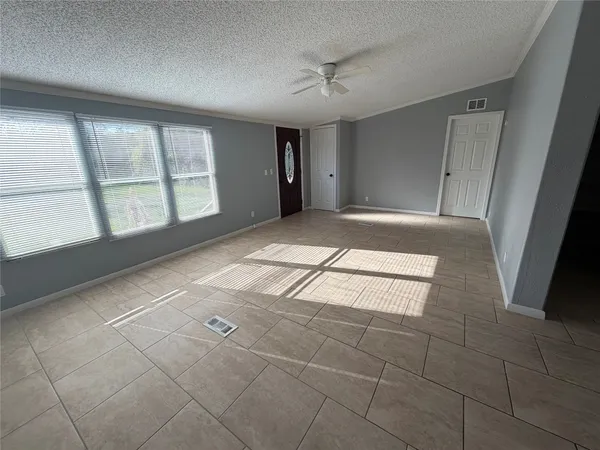 $1,700 | 15467 Delores Lane, Conroe, TX 77384