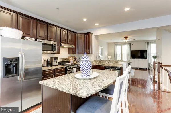 $3,150 | 7359 Matchbox Alley, Elkridge, MD 21075
