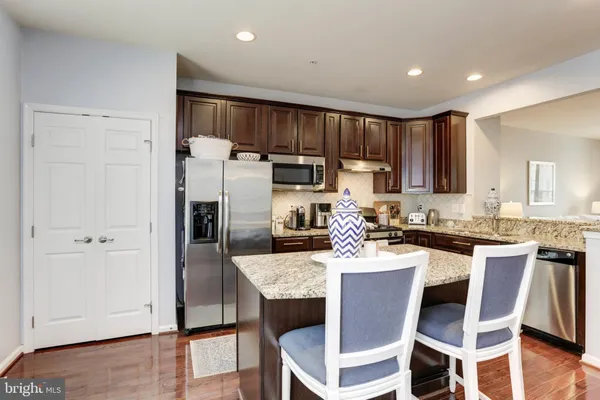 $3,150 | 7359 Matchbox Alley, Elkridge, MD 21075