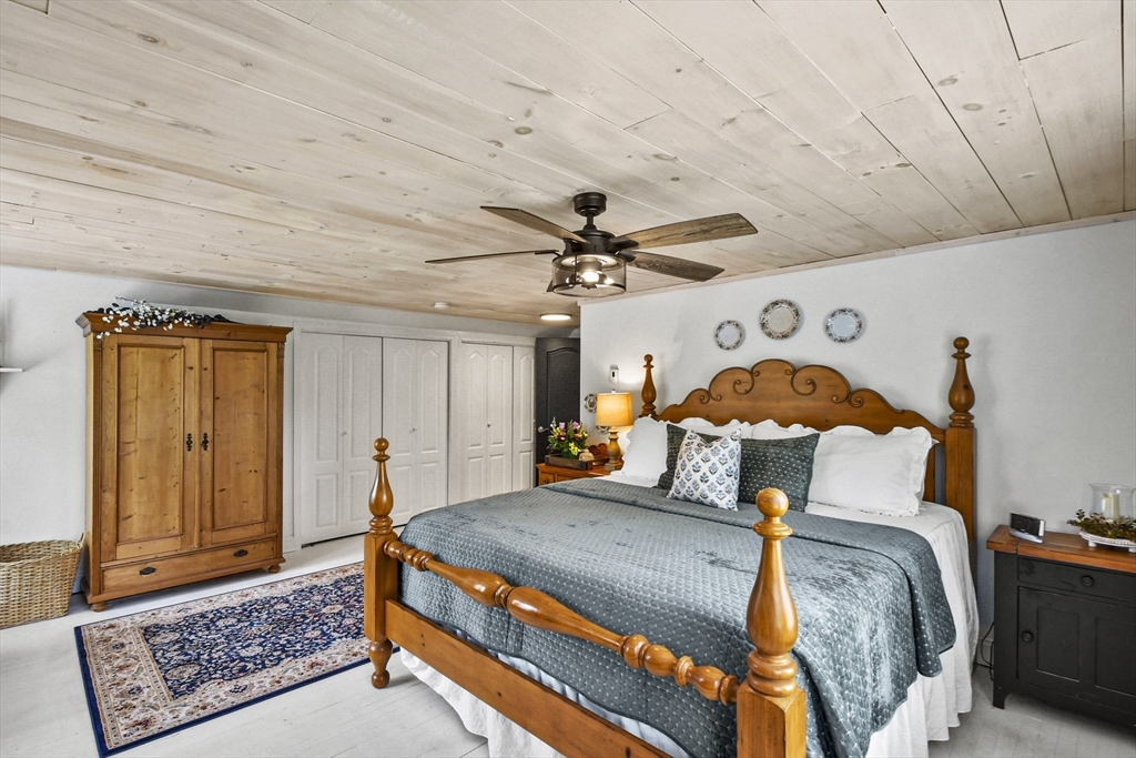 581 Middle Road Acushnet, MA 02743 - Photo 26 of 40 Gallery Image 26