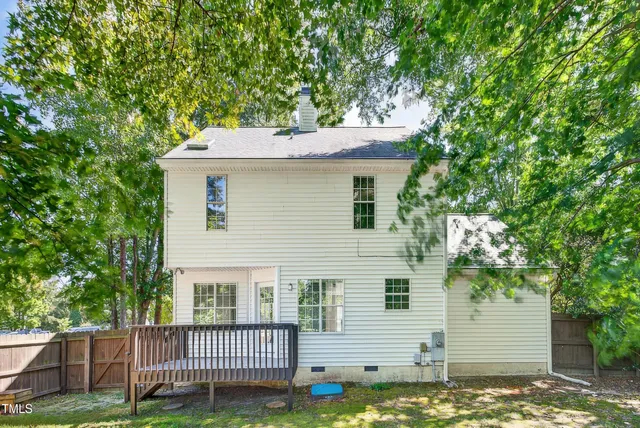 $2,050 | 532 Baygall Road, Holly Springs, NC 27540