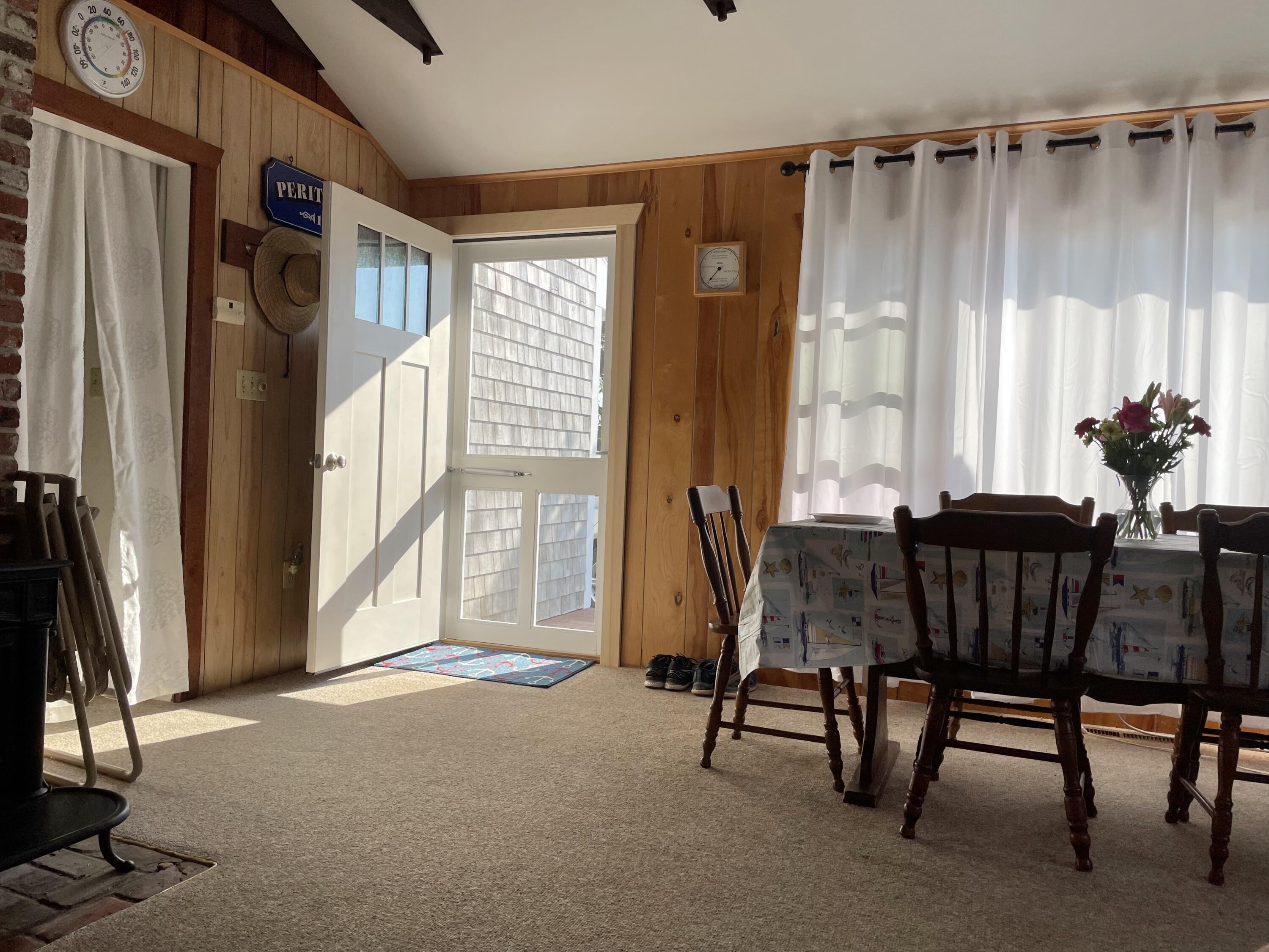 121 Bay Road Eastham, MA 02642 - Photo 9 of 17 358833EE-3200-445B-94D7-0BBF90F543DF