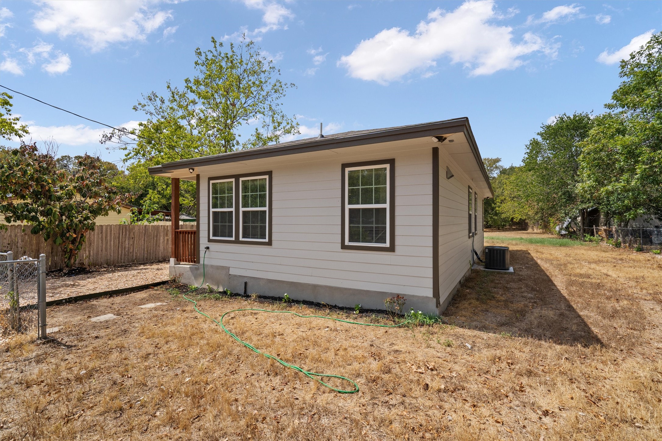 10004 1/2 Gail Road Austin, TX 78748 - Photo 3 of 28