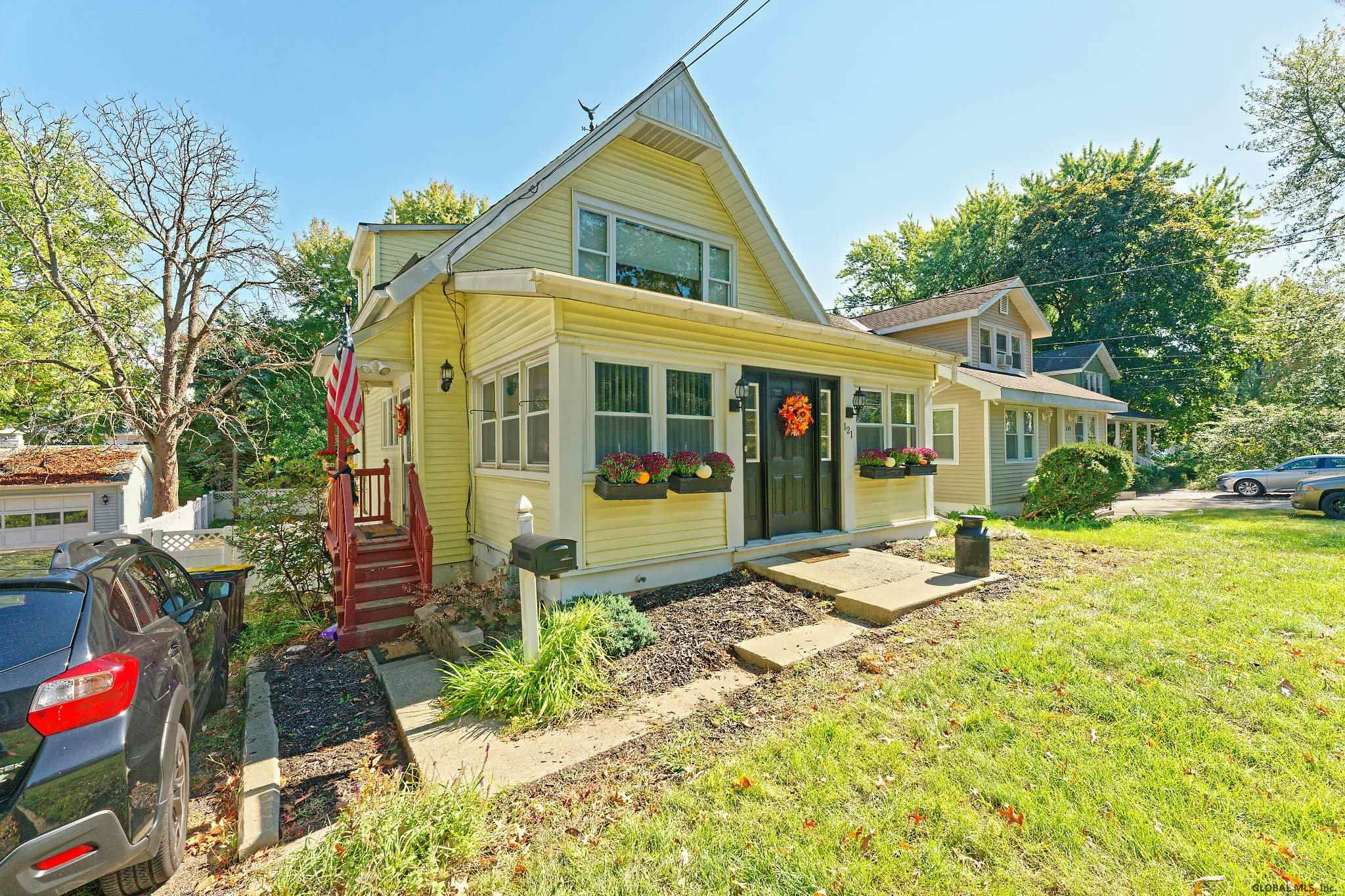 121 Old Loudon Road Colonie, NY 12110 - Photo 3 of 35 Photo 3