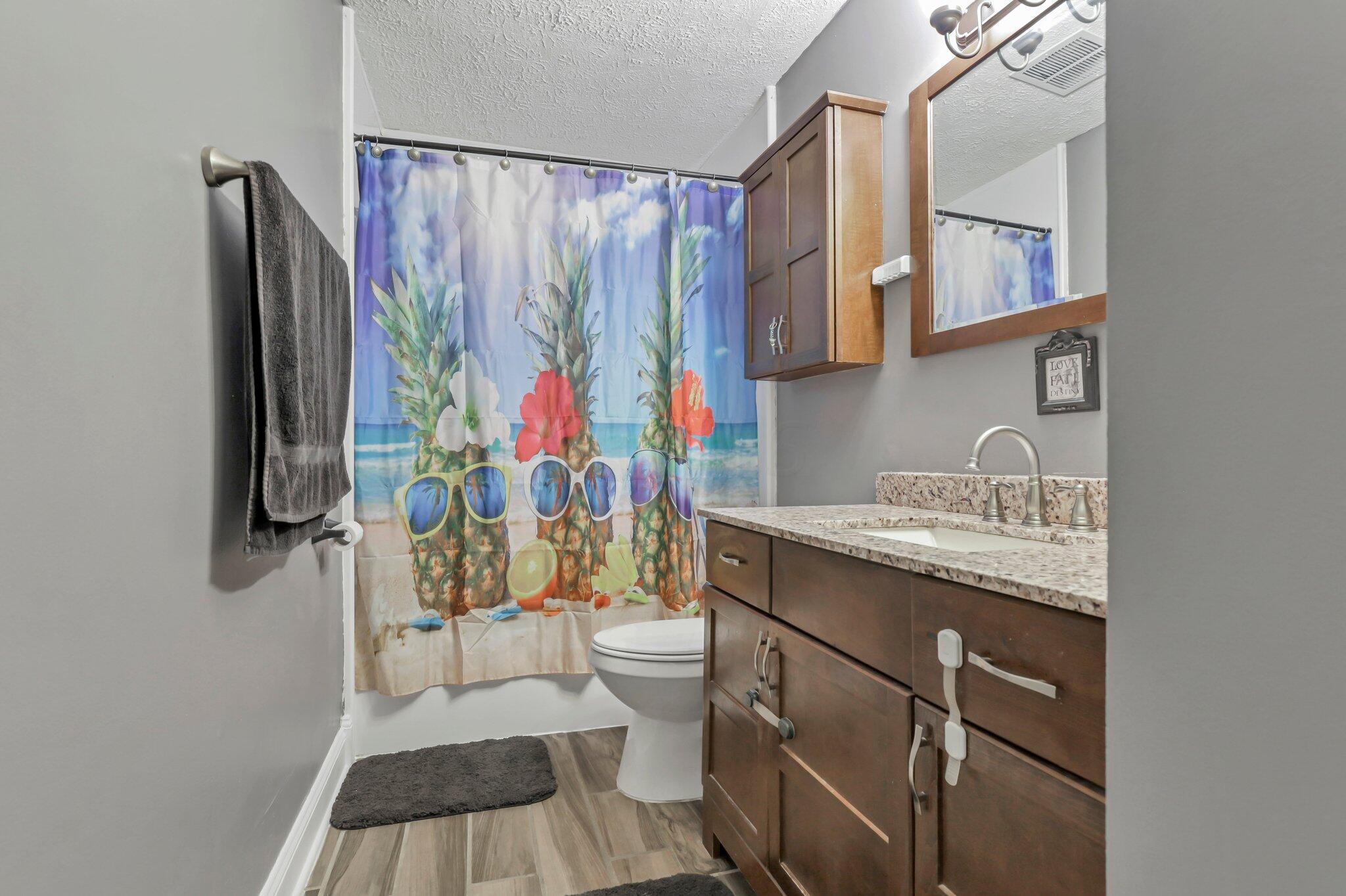 3035 Rivercliff Road Columbus, OH 43223 - Photo 6 of 47 6-web-or-mls-IMG_5413