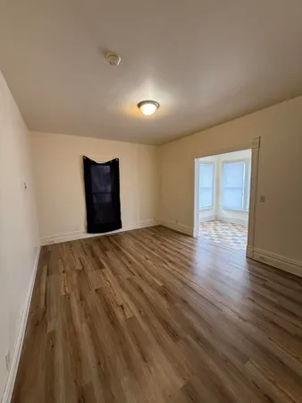 $1,400 | 611 West North Street, Kalamazoo, MI 49007