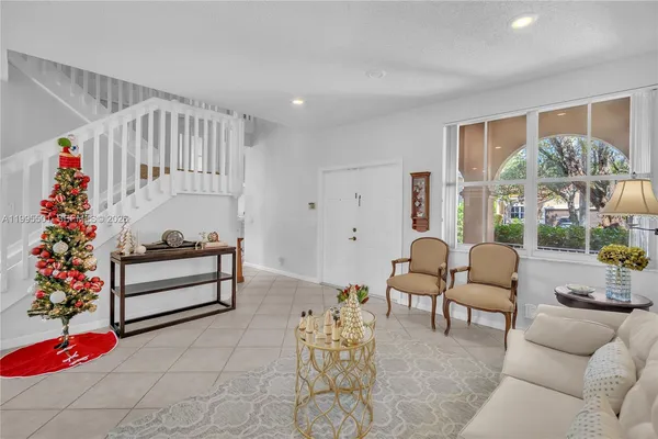$4,800 | 1058 Tupelo Way, Weston, FL 33327