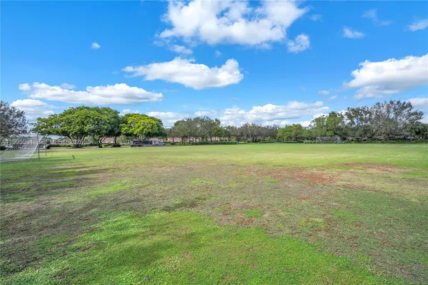 $4,800 | 1058 Tupelo Way, Weston, FL 33327