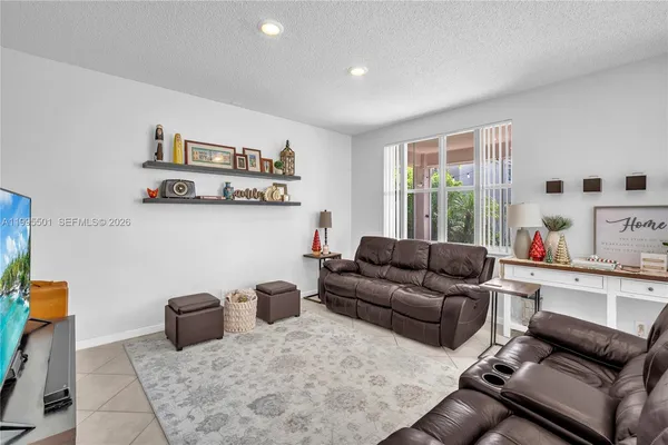 $4,800 | 1058 Tupelo Way, Weston, FL 33327