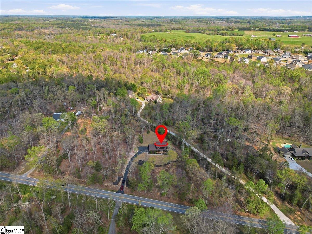 205 Coachman Drive Simpsonville, SC 29681 - Photo 42 of 46