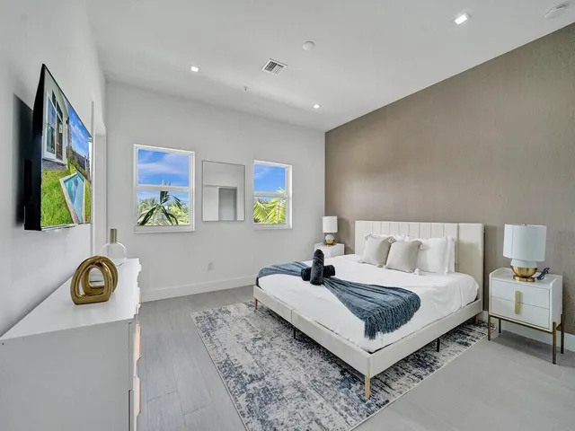 $1,399,000 | 1226 Northeast 15th Avenue, Fort Lauderdale, FL 33304
