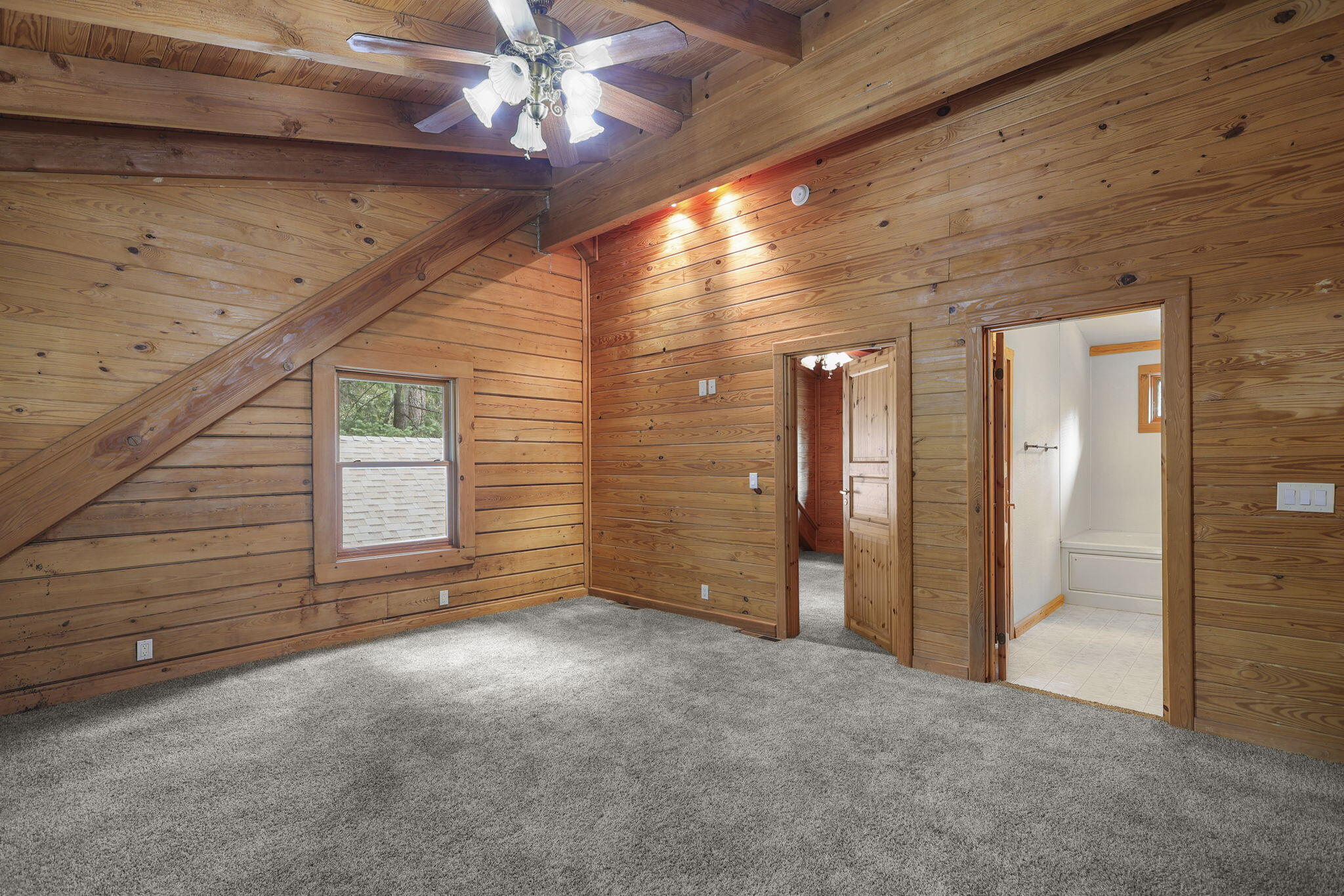 30909 Tinkerbell Lane Shingletown, CA 96088 - Photo 21 of 42 Loft Area