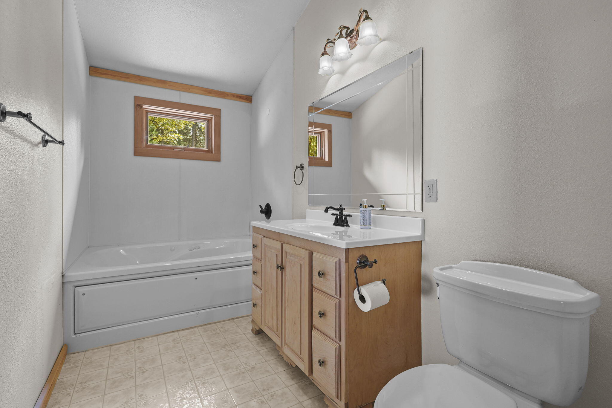 30909 Tinkerbell Lane Shingletown, CA 96088 - Photo 22 of 42 Bathroom