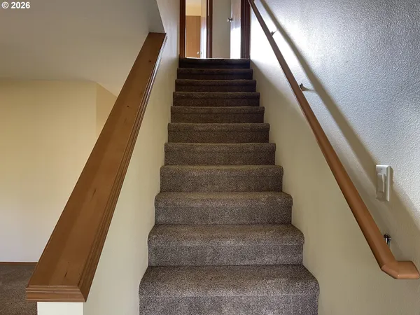 $435,000 | 617 Southwest Monroe Street, Sheridan, OR 97378