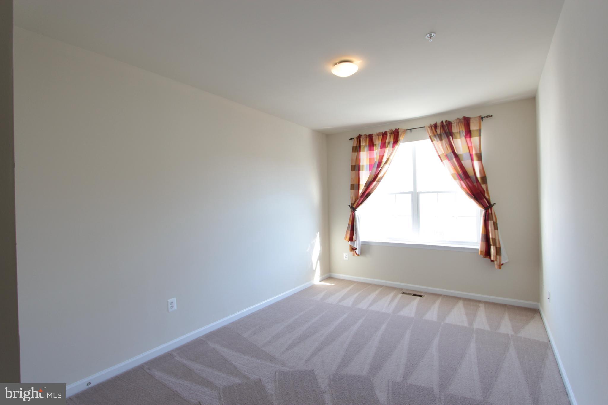 4495 B Beacon Grove Circle Fairfax, VA 22033 - Photo 15 of 20 Bedroom