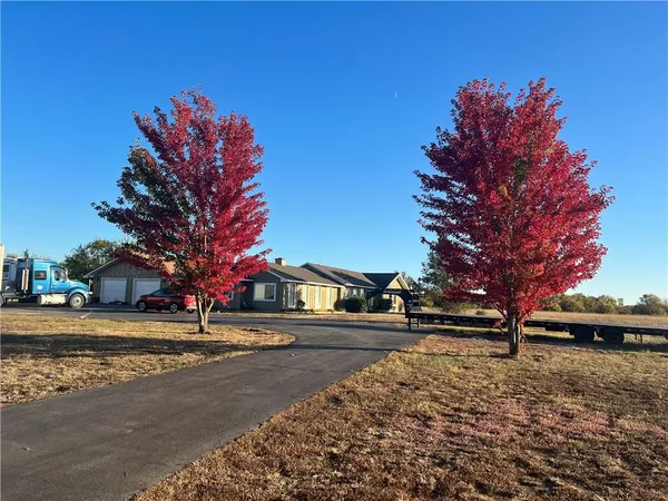 $485,000 | 4570 Cr 2630 N/a Coffeyville Ks 67337 N/a, Coffeyville, KS 67337