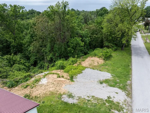 $15,000 | 1 Summer Street, Hannibal, MO 63401