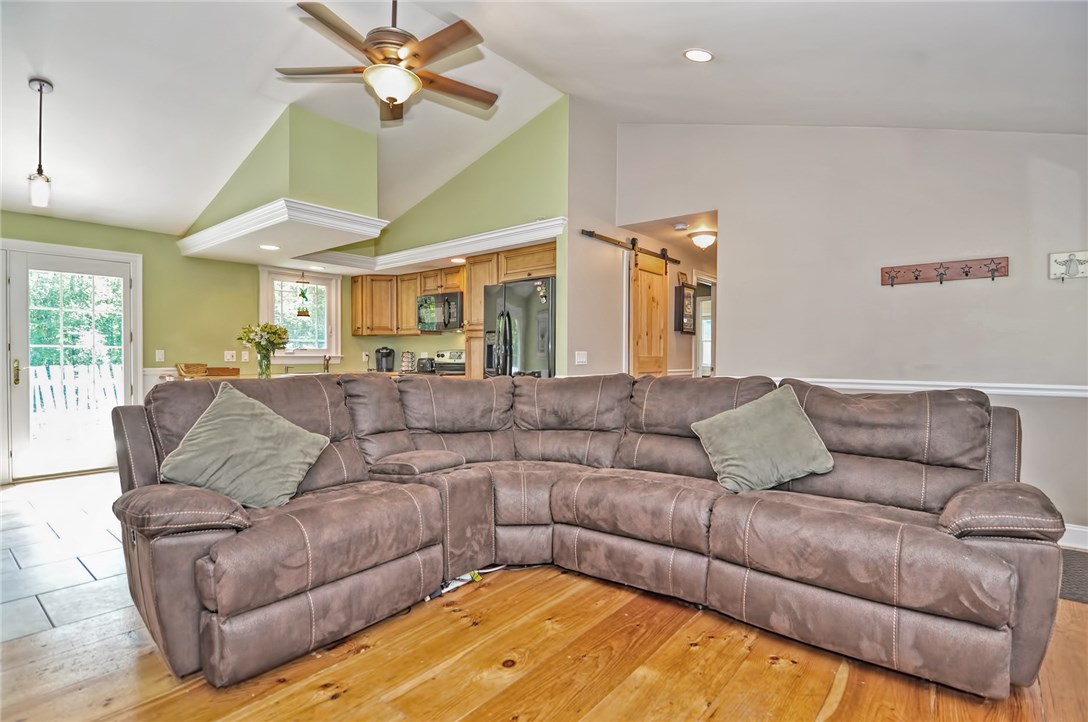 181 Town Farm Road Burrillville, RI 02859 - Photo 11 of 30