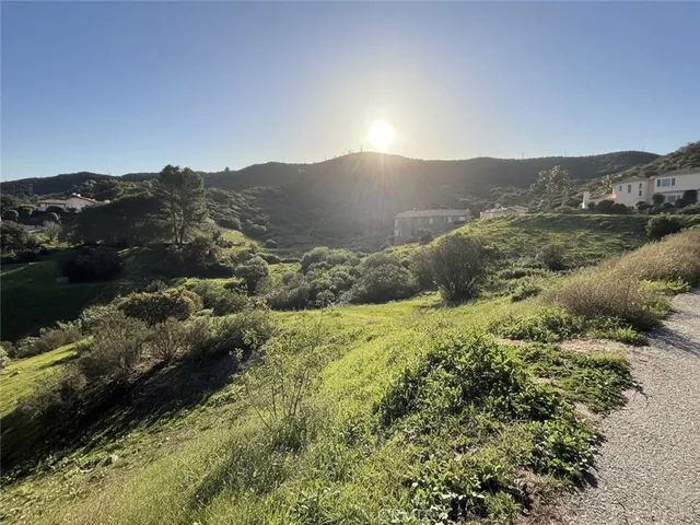 $1,850,000 | 1469 Topa View Terrace, Newbury Park, CA 91320