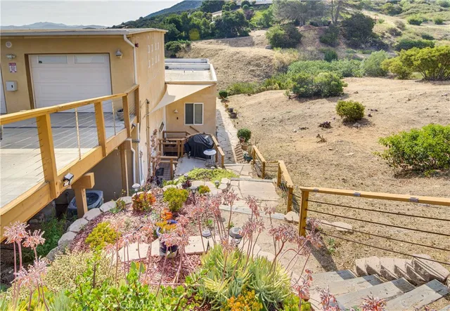 $1,850,000 | 1469 Topa View Terrace, Newbury Park, CA 91320