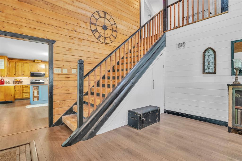 860 County Road 1627 Rusk, TX 75785 - Photo 6 of 37 a view of entryway and hall with wooden floor