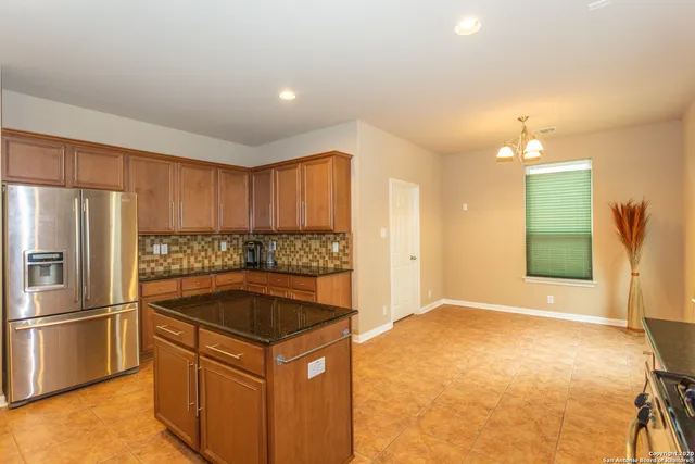 $2,600 | 331 Knights Cross Drive, San Antonio, TX 78258