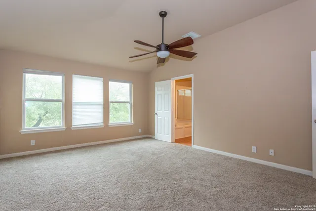 $2,600 | 331 Knights Cross Drive, San Antonio, TX 78258