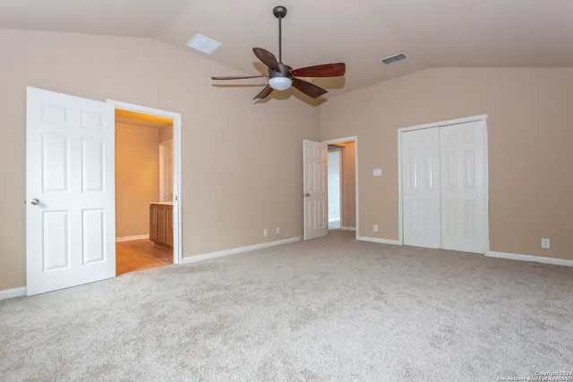 $2,600 | 331 Knights Cross Drive, San Antonio, TX 78258