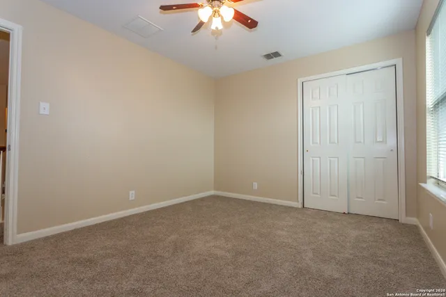 $2,600 | 331 Knights Cross Drive, San Antonio, TX 78258