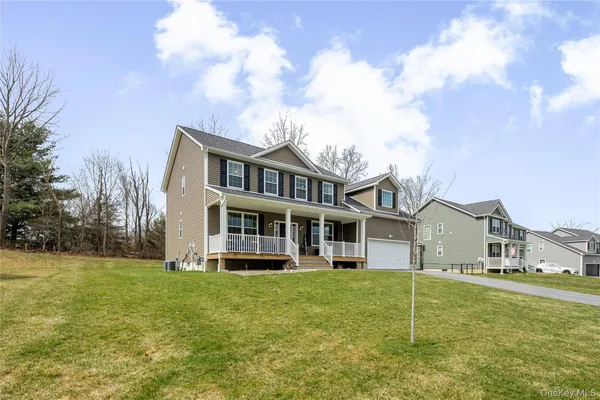 $700,000 | 77 Kensington Lane, Poughkeepsie, NY 12603