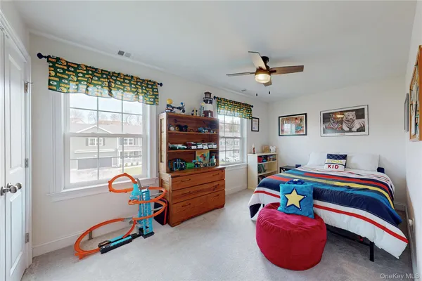 $700,000 | 77 Kensington Lane, Poughkeepsie, NY 12603