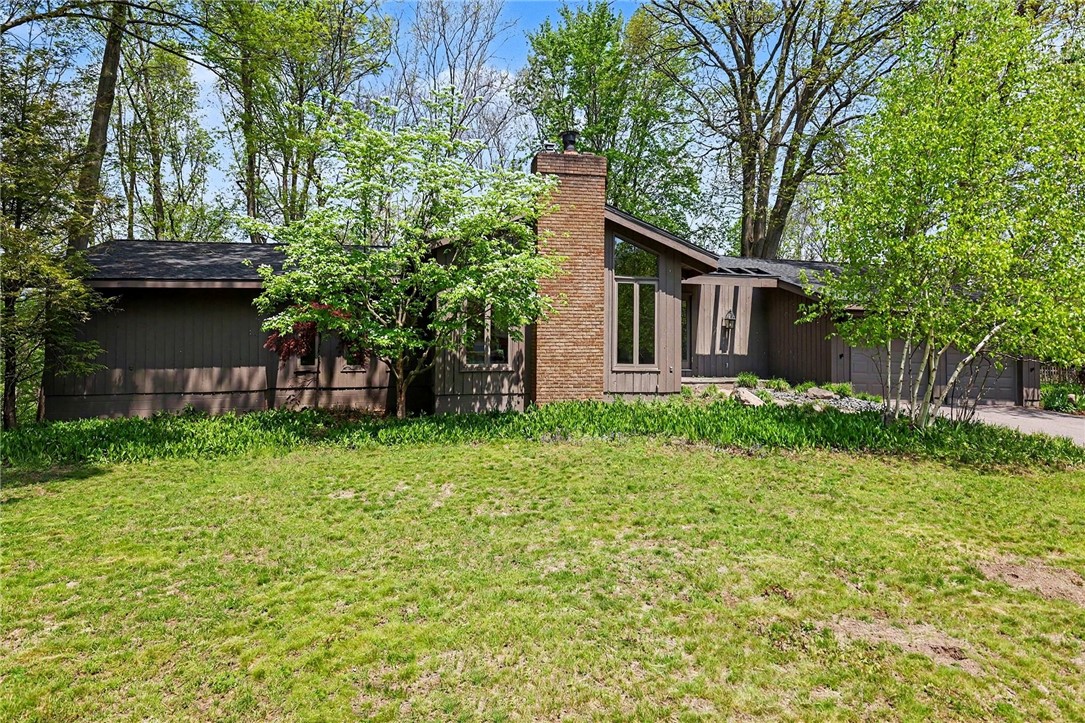 8 Lodge Pole Road Perinton, NY 14534 - Photo 1 of 1 Gallery Image 1